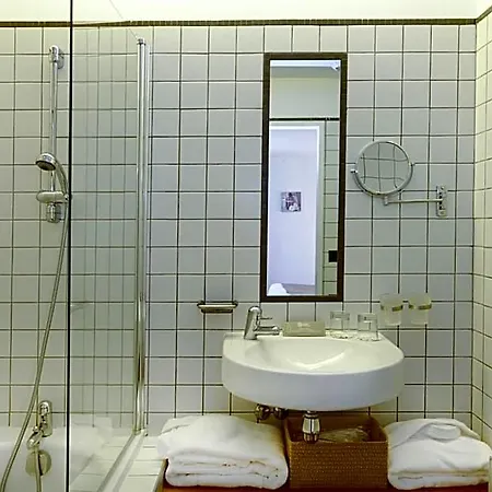 Domaine De Barres Hotel 3*